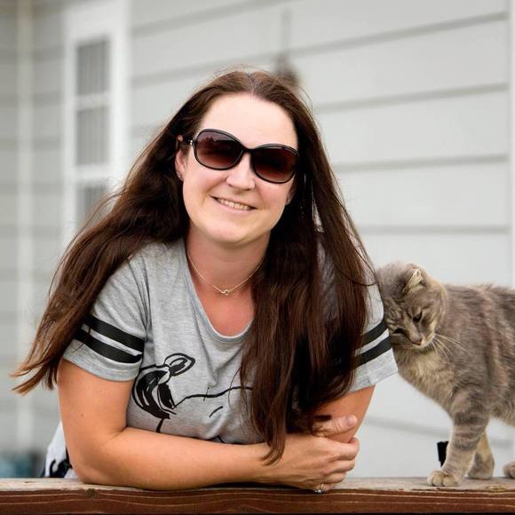 Meet your Posher, Shawna - Picture 1 of 1